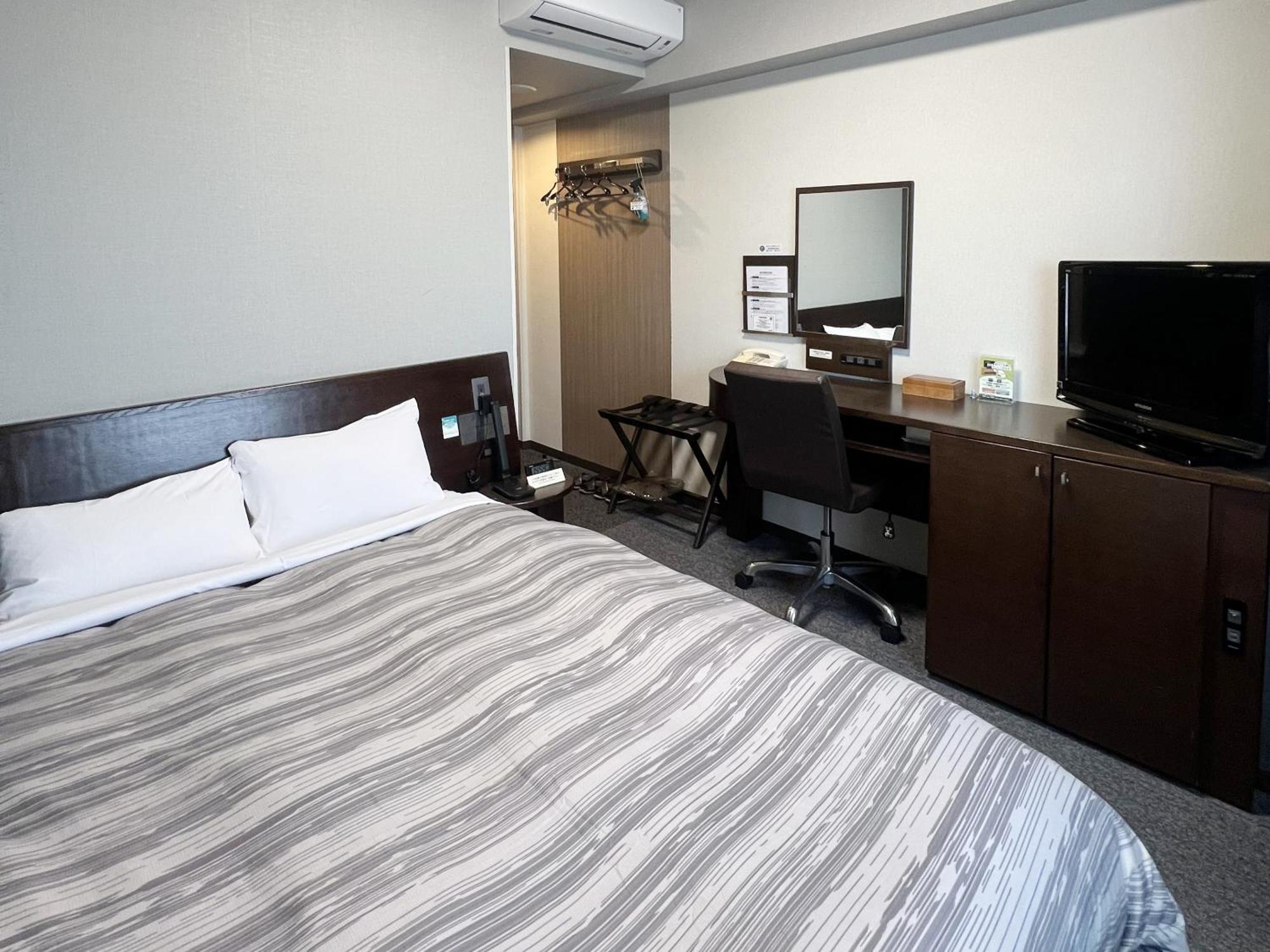 Hotel Route-Inn Shimodate Chikusei Zewnętrze zdjęcie